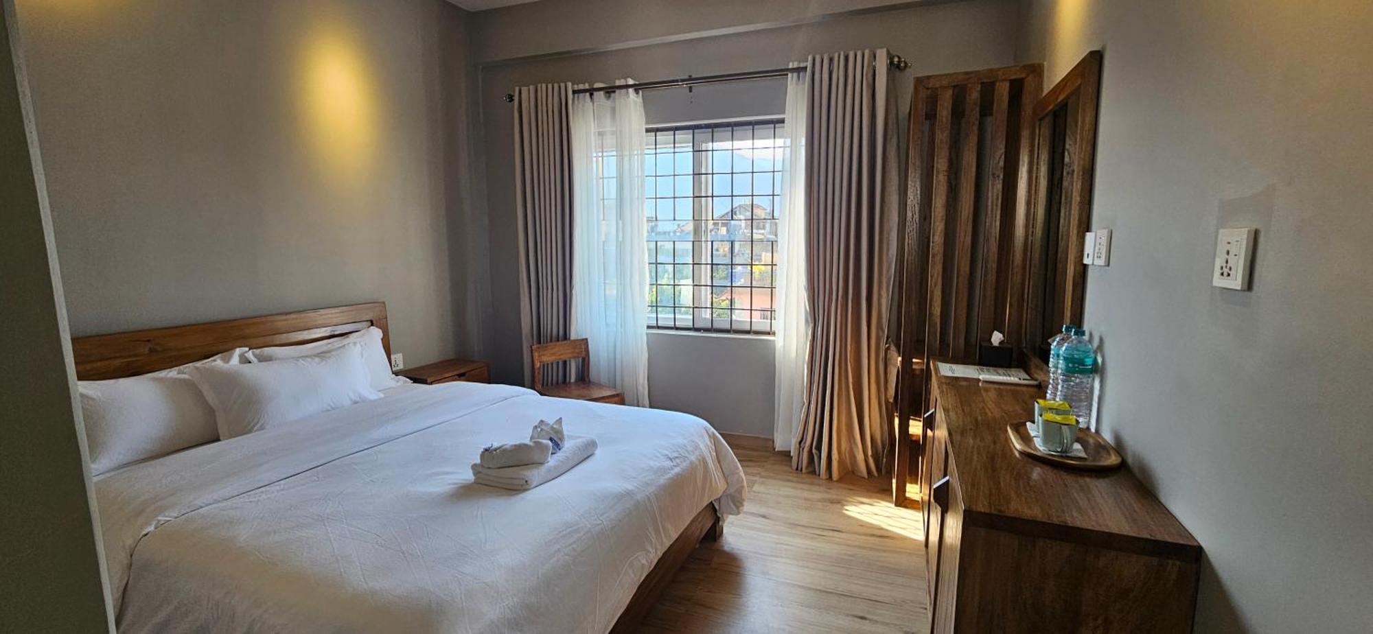 Hotel Blossom Pokhara Ngoại thất bức ảnh