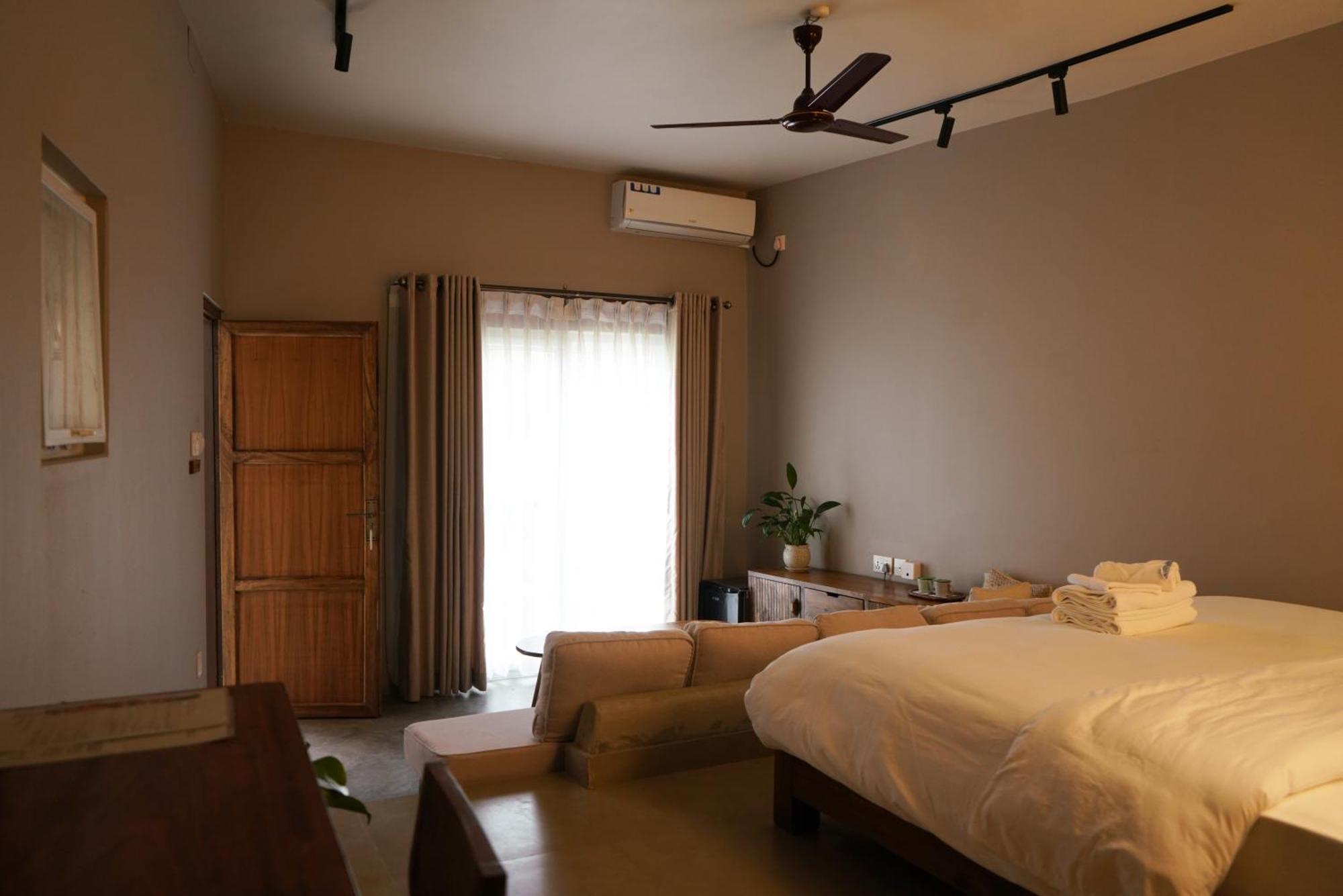 Hotel Blossom Pokhara Ngoại thất bức ảnh