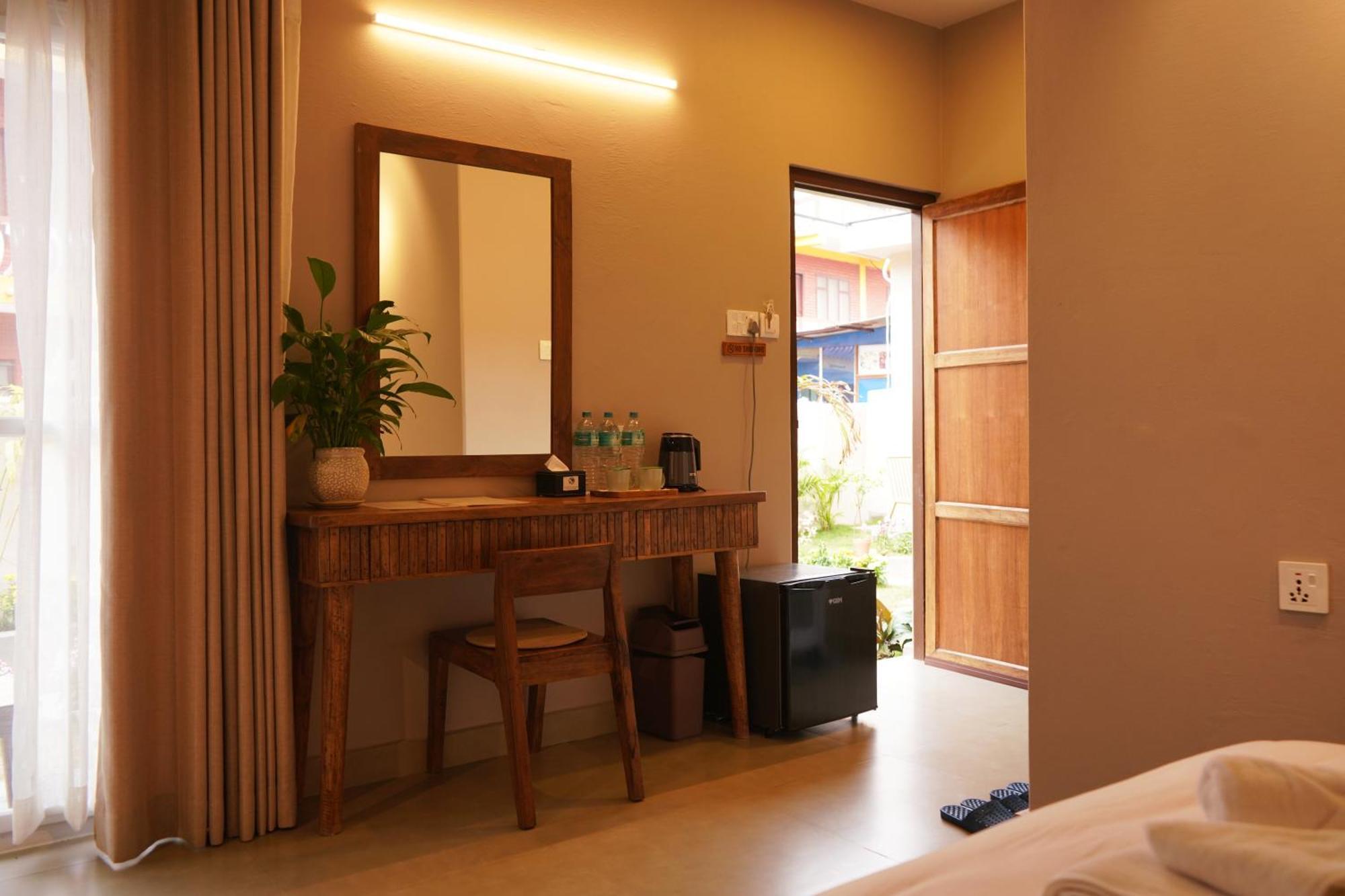 Hotel Blossom Pokhara Ngoại thất bức ảnh